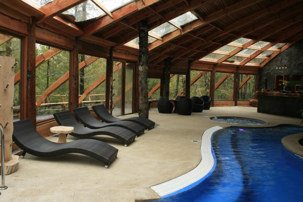 פוארטו פוי Huilo Huilo Nothofagus Hotel & Spa מראה חיצוני תמונה