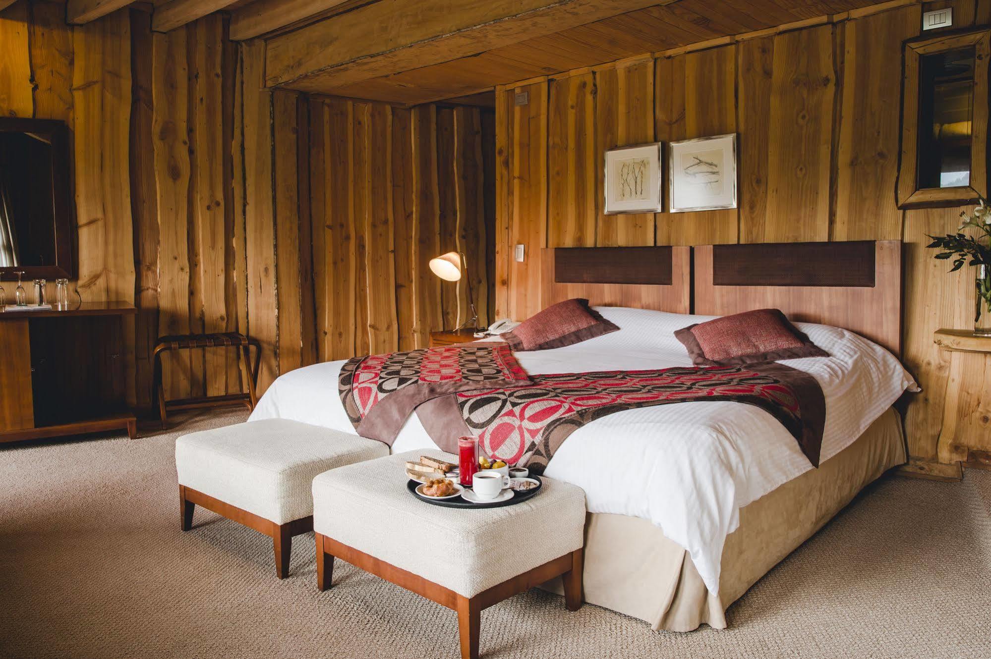 פוארטו פוי Huilo Huilo Nothofagus Hotel & Spa מראה חיצוני תמונה